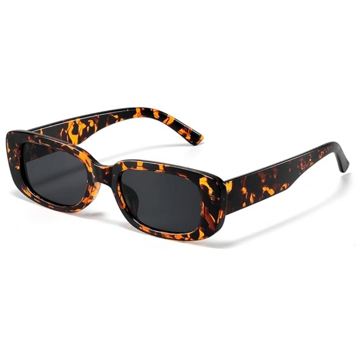 Stylish Y2K rectangular sunglasses, unisex design with UV400 protection for vintage fashion lovers.
