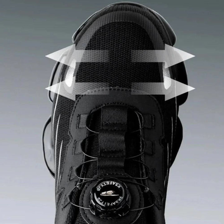 Durable protective work shoes for service industry. Features anti-slip sole & comfortable design for long shifts.