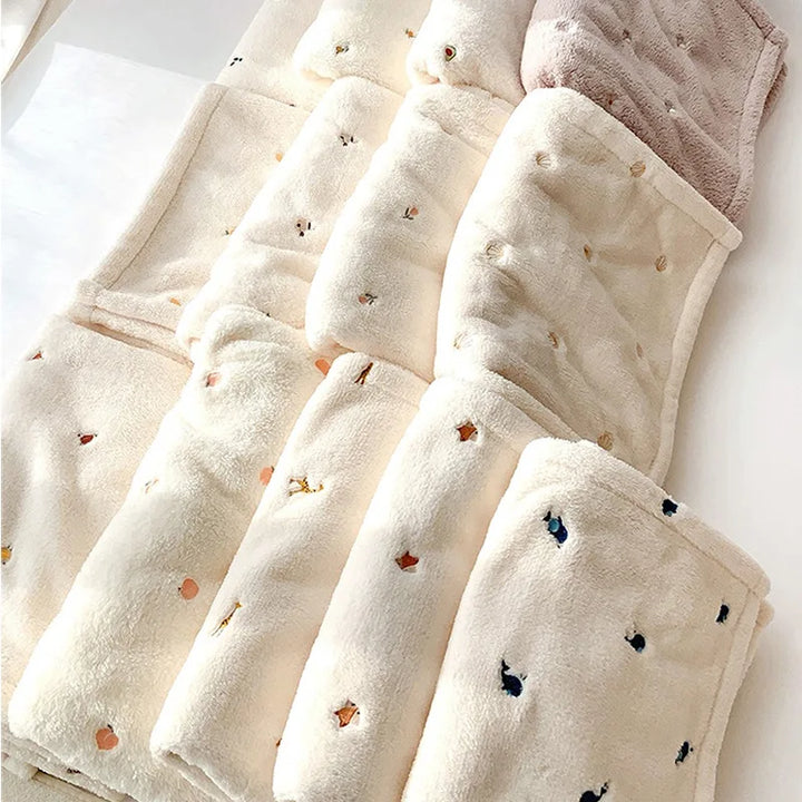 Gentle soft fleece blanket, perfect for sensitive newborn skin & comfy for toddlers.