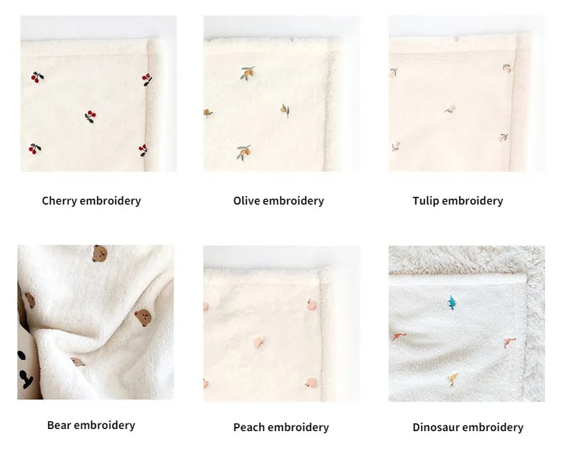 Baby shower gift: Unisex soft fleece blanket, ideal for swaddling, cuddling & nursery decor.