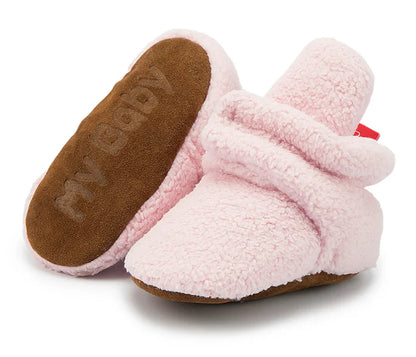 Soft cotton baby booties for infants, unisex, fluffy, anti-slip, great for little first walkers.