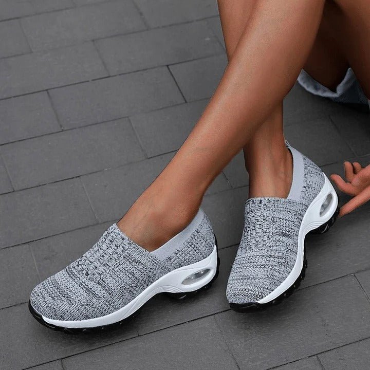 Casual unisex SOLEEASE comfort shoes with orthopedic arch support for improved foot health.