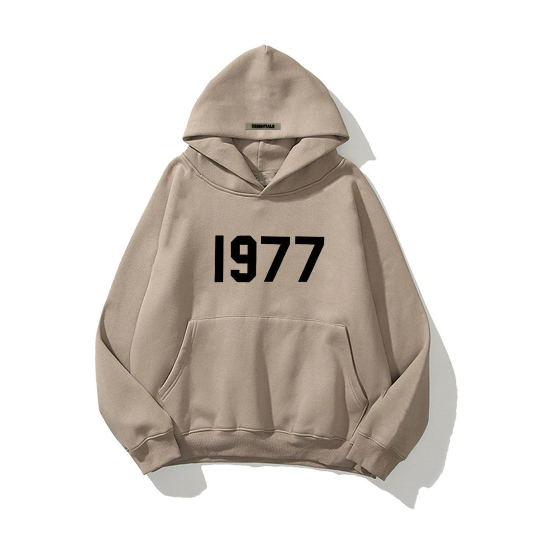 Retro 1977 print unisex streetwear hoodie, raglan pullover for vintage casual wear.