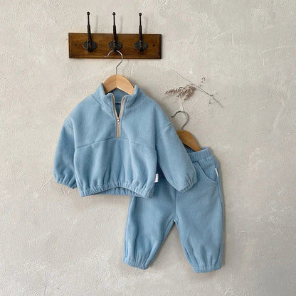 Toddler fleece hoodie and pants set, unisex, ideal for infant autumn wear