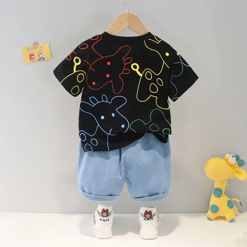 Bright summer outfit for toddlers: cartoon t-shirt and comfortable shorts set