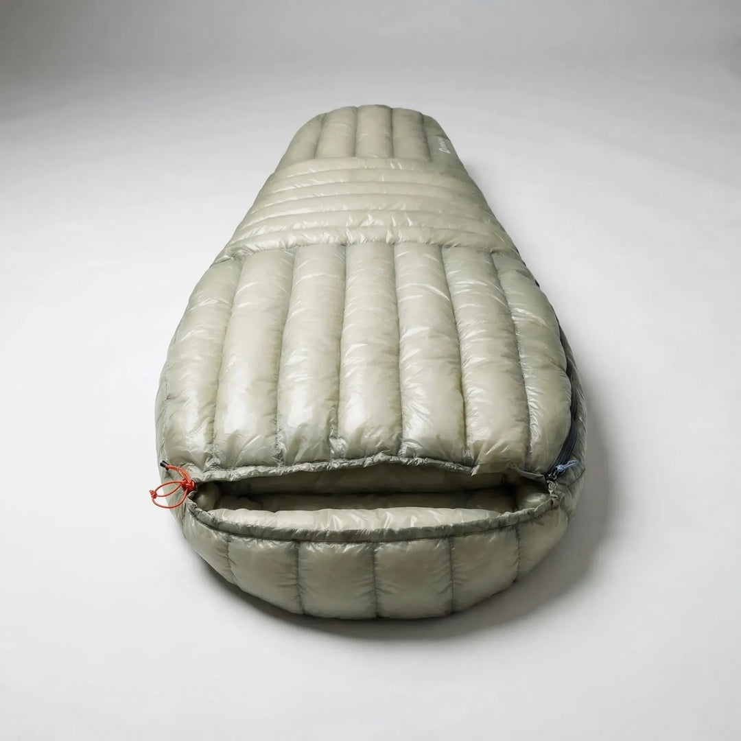 Warm & insulated unisex mummy sleeping bag with down fill. Essential ultralight gear for comfortable camping.