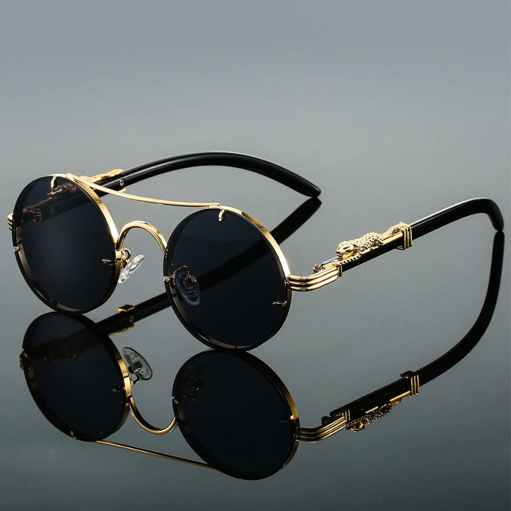 Stylish vintage double bridge sunglasses. Unisex retro design ensures UV400 eye protection & a chic look.