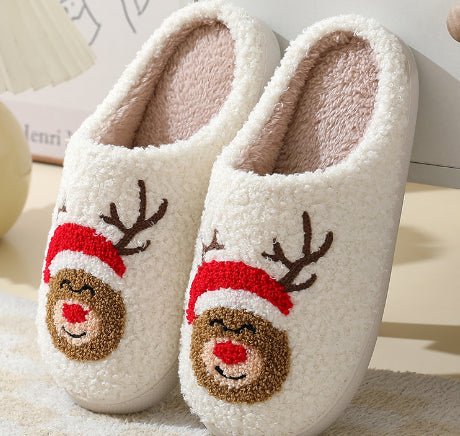 Festive holiday gift: cozy deer print house slippers for unisex winter warmth & non-slip indoor comfort.
