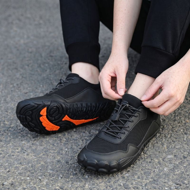 Orthopedic barefoot-style hiking shoes, unisex, wide toe box for natural spread & comfort on outdoor treks.
