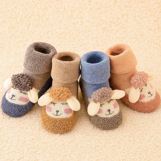 Warm anti-slip unisex toddler socks for winter, made from soft cotton material