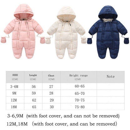 Comfortable winter baby romper, 100% cotton with integrated gloves for ultimate warmth.