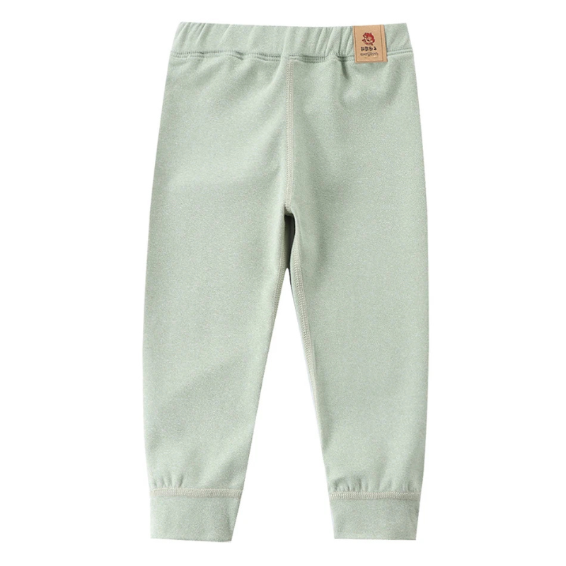 Durable kids' thermal fleece leggings, essential winter wear for warmth and flexibility.