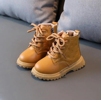 Warm children's winter boots, plush-lined interior, perfect for cool weather outings