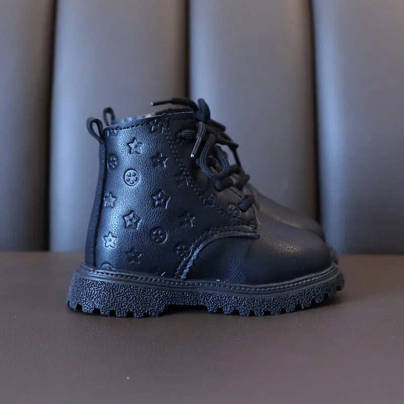 Side view of sturdy children's winter boot, plush-lined, perfect for snowy days