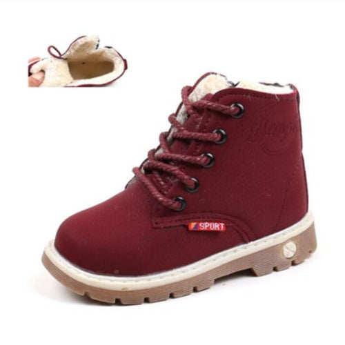 Unisex toddler winter boots, ideal for boys and girls, with soft plush interior