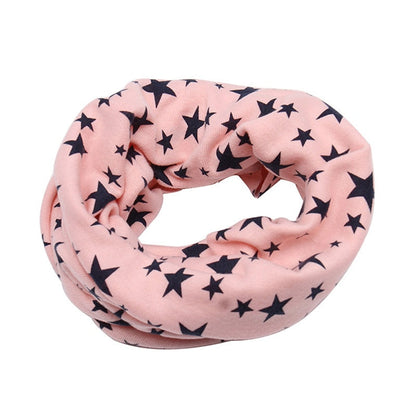 Kids baby accessory, warm winter scarf featuring charming bunny print for toddlers.