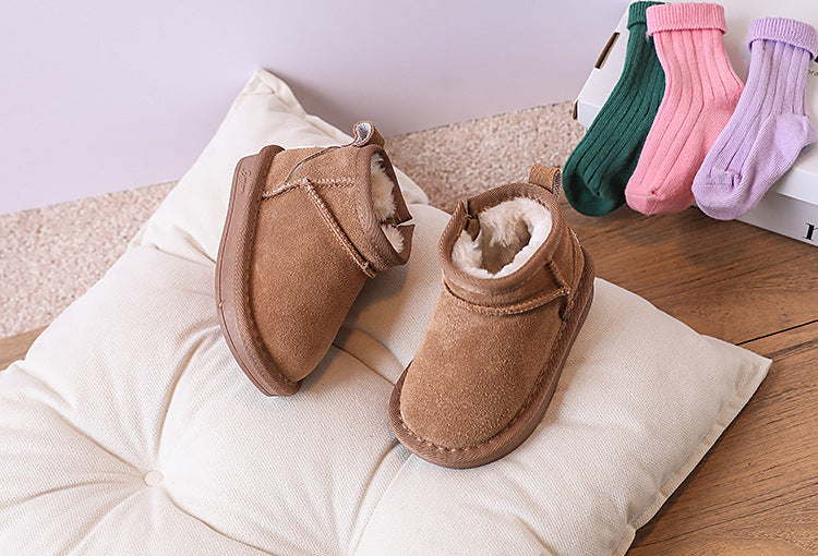 Children's cold weather gear: brown plush-lined ankle boots for toddlers and kids.
