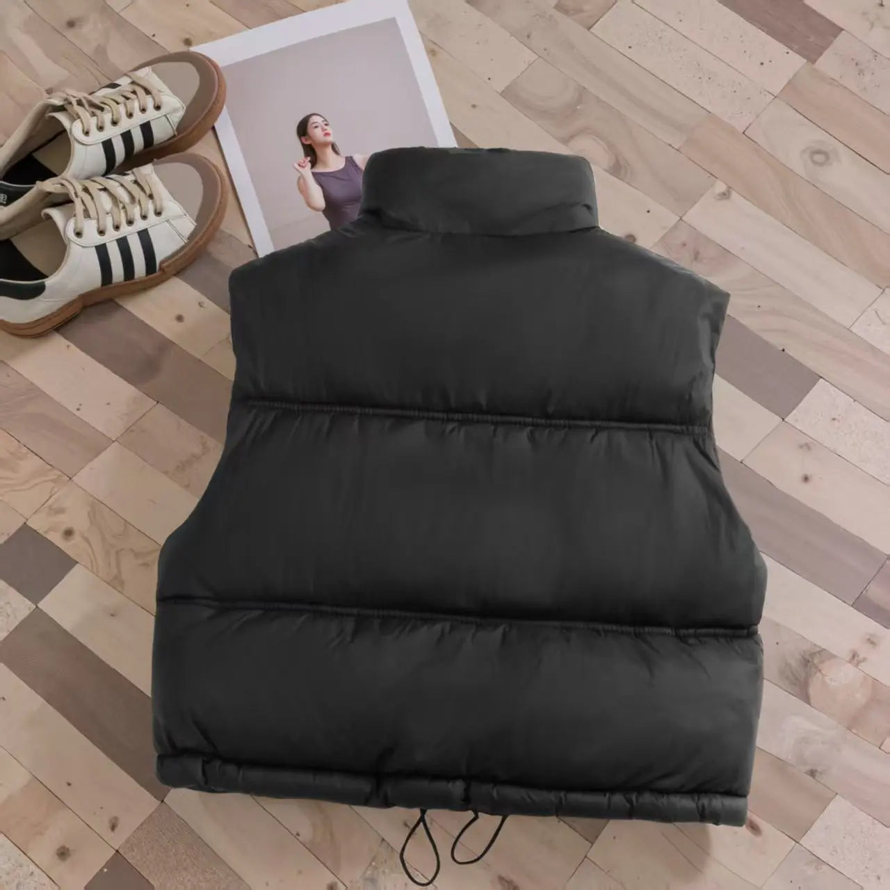 Detail of the soft lining inside a kids' puffer vest, ensuring comfort and warmth for toddlers