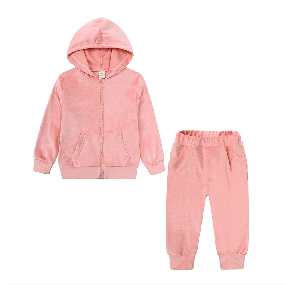 Velvet tracksuit for children, a cozy and stylish set with a full-zip top