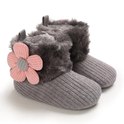 Unisex baby boots, warm plush lining, non-slip sole for safe winter play