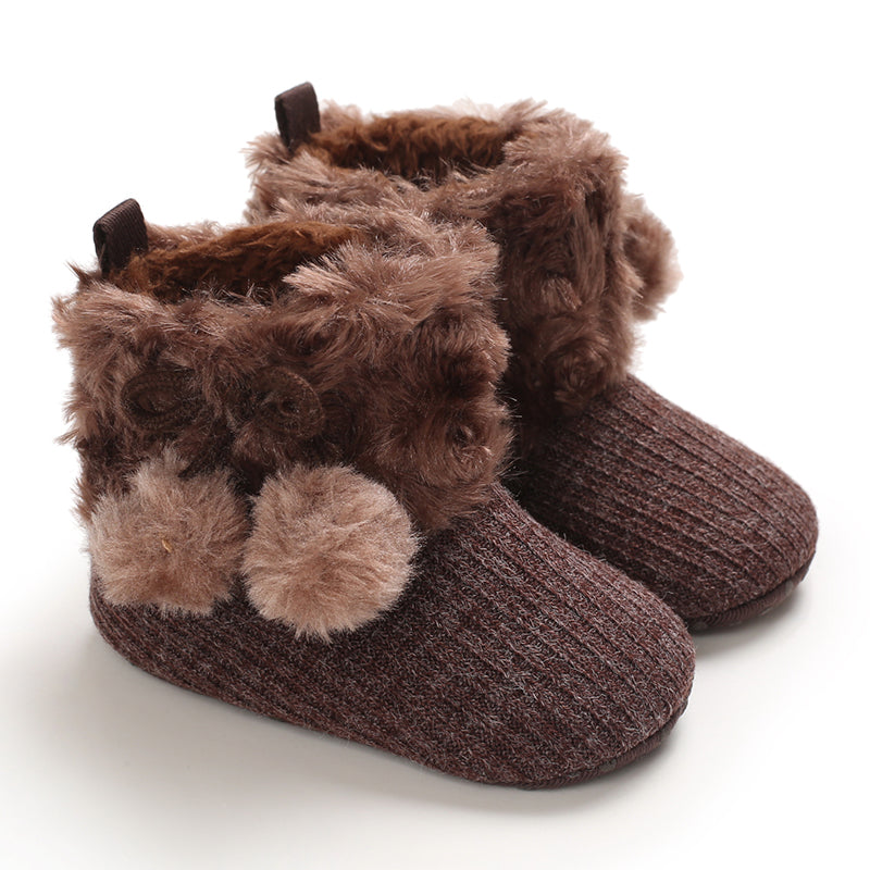 Toddler non-slip winter boots, plush lined, ideal for outdoor warmth, unisex