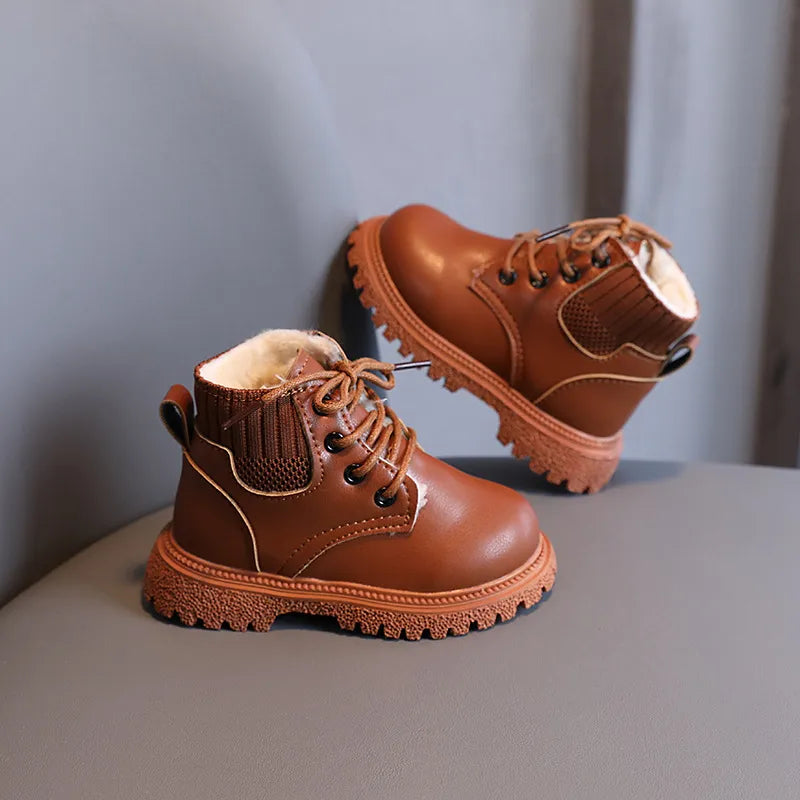 Toddler warm winter boots made of soft cotton, ideal for snow and cold weather play.