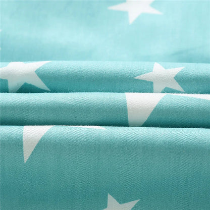 Nursery changing mat: waterproof, reusable cotton pad for comfortable baby diapering