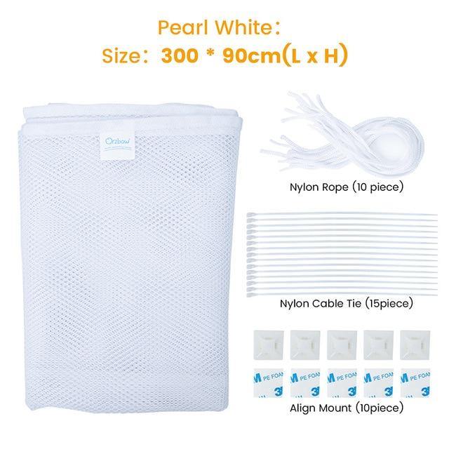 Pet-friendly baby safety net on a balcony, designed as a strong pet barrier and child protection.