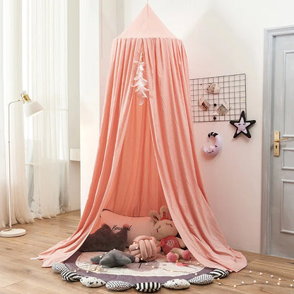 Royal nursery bed canopy, white mosquito net, offering unisex baby safety.