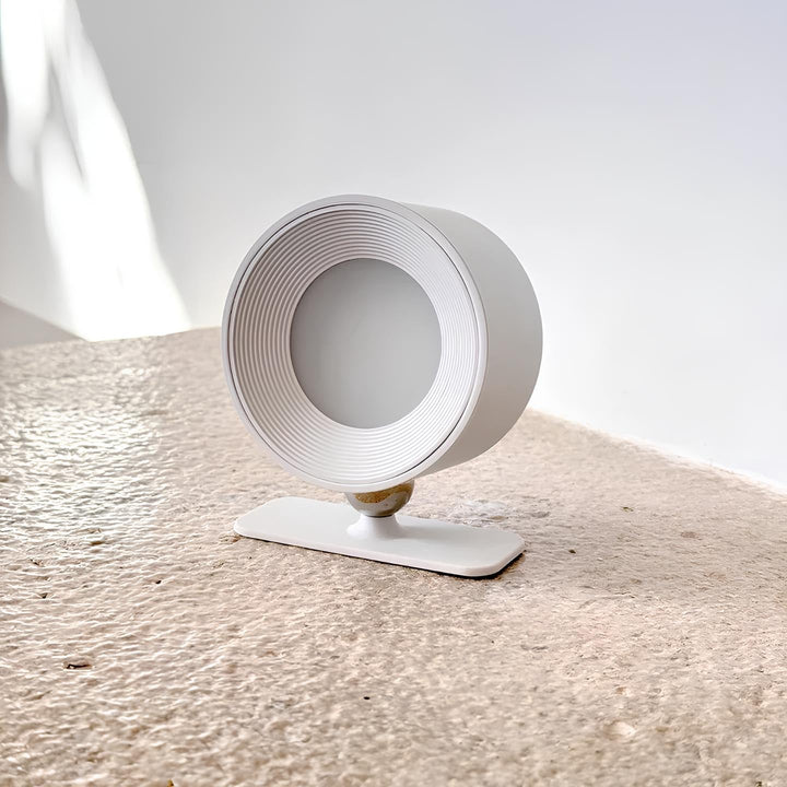Adjustable LumoFlex wireless dimmable wall lamp with touch control for customizable lighting.