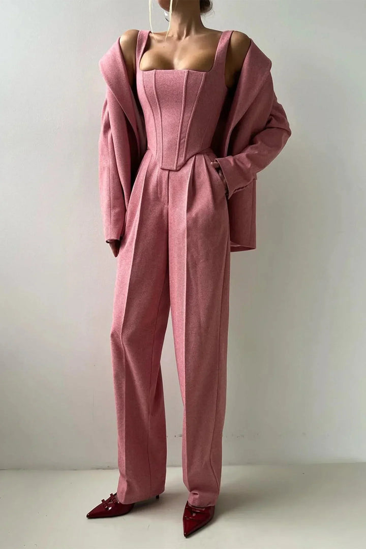 Power dressing women's set: elegant corset, wide leg pants & oversized blazer for business or evening.