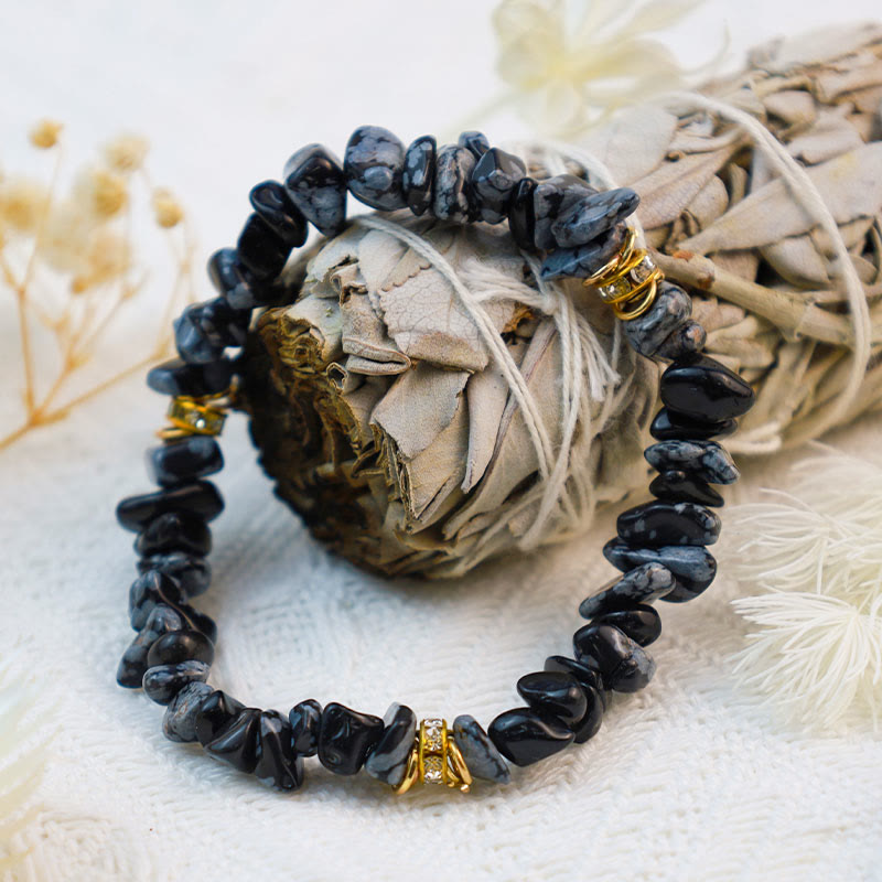 Fashionable women's crystal bead bracelet, natural stone, adjustable fit jewelry.