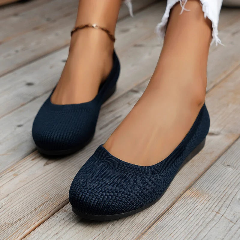 Versatile women's slip-on flats, offering superior comfort and orthopedic foot support.