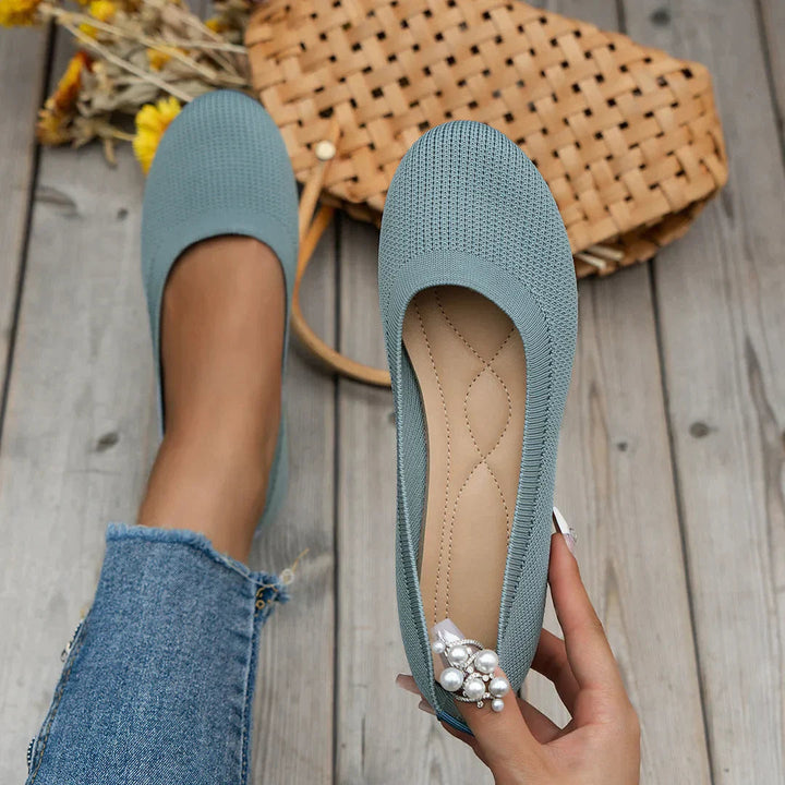 Modern women's walking loafers, crafted for comfort, support, and everyday style.