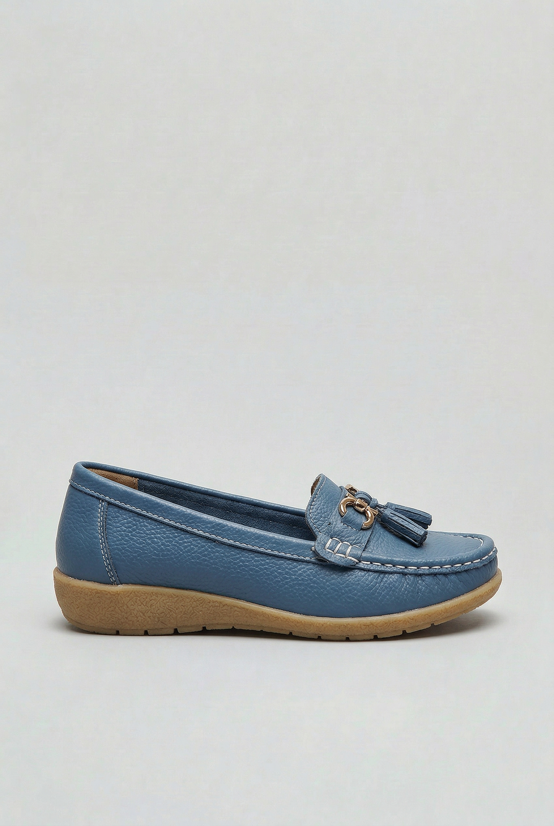 Women's black slip-on loafers, cushioned for comfort & casual everyday wear.