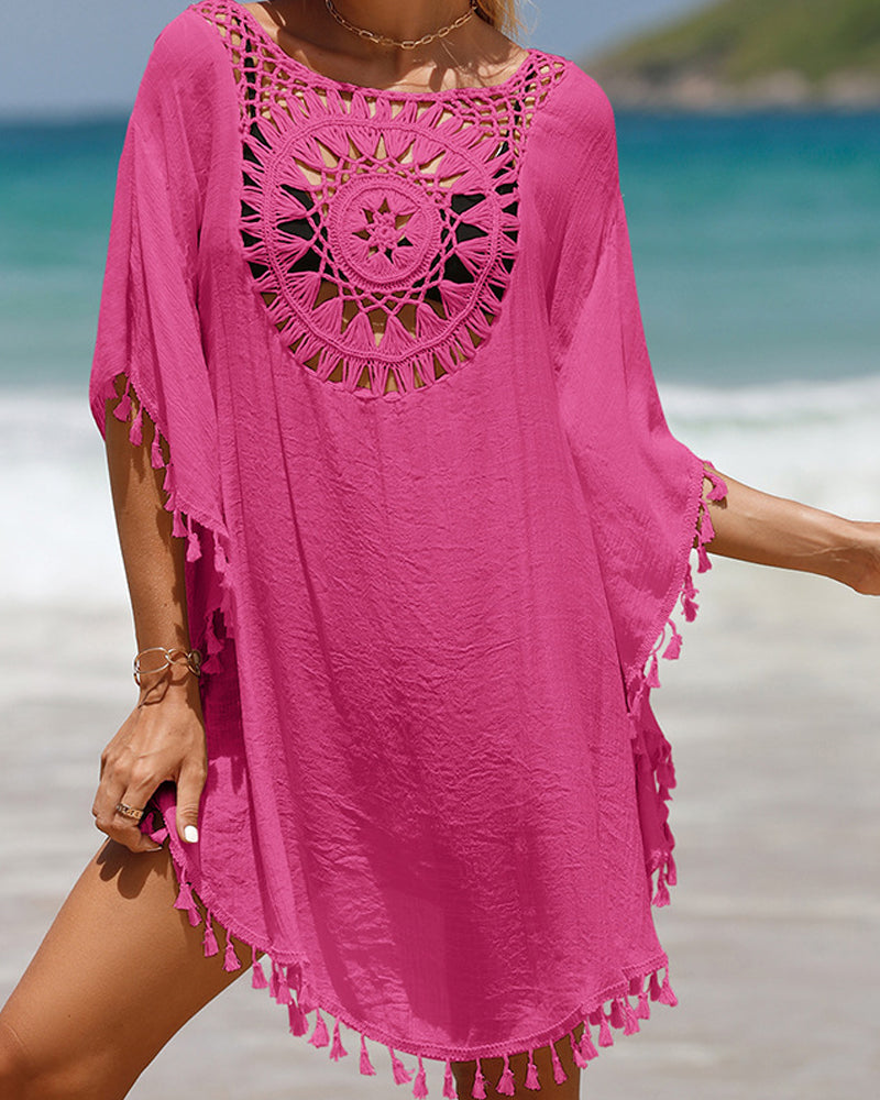 Effortless bohemian beach cover-up for women, one size, with a loose fit & playful tassels for summer style.