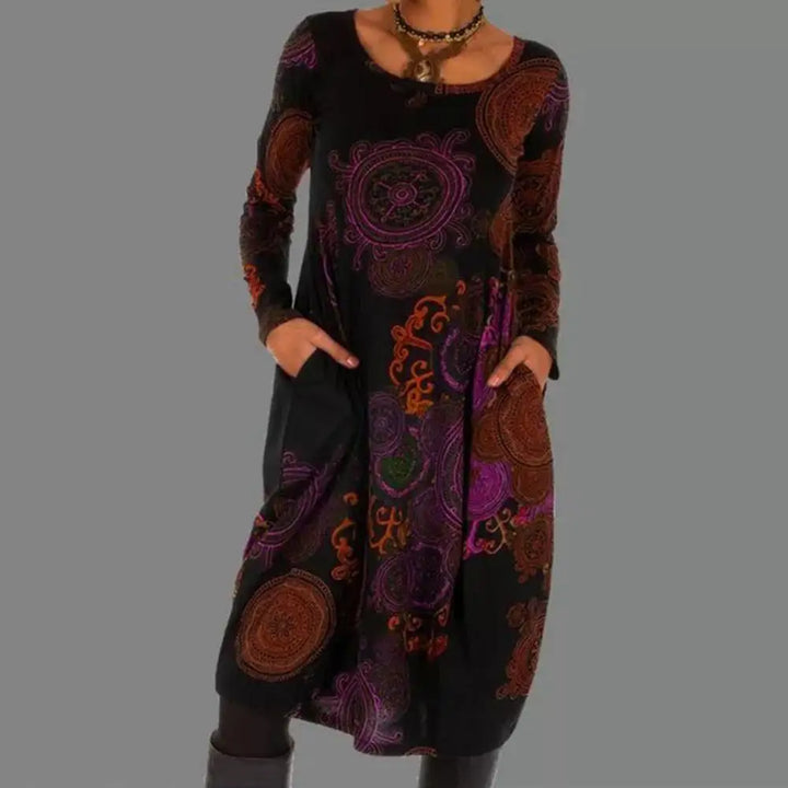Elegant women's long sleeve midi dress in a chic boho floral print. Versatile style.