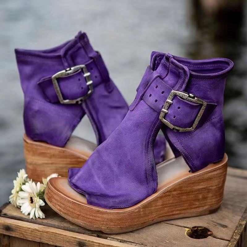 Women's boho wedge sandals with stylish buckle closure, perfect for summer fashion.