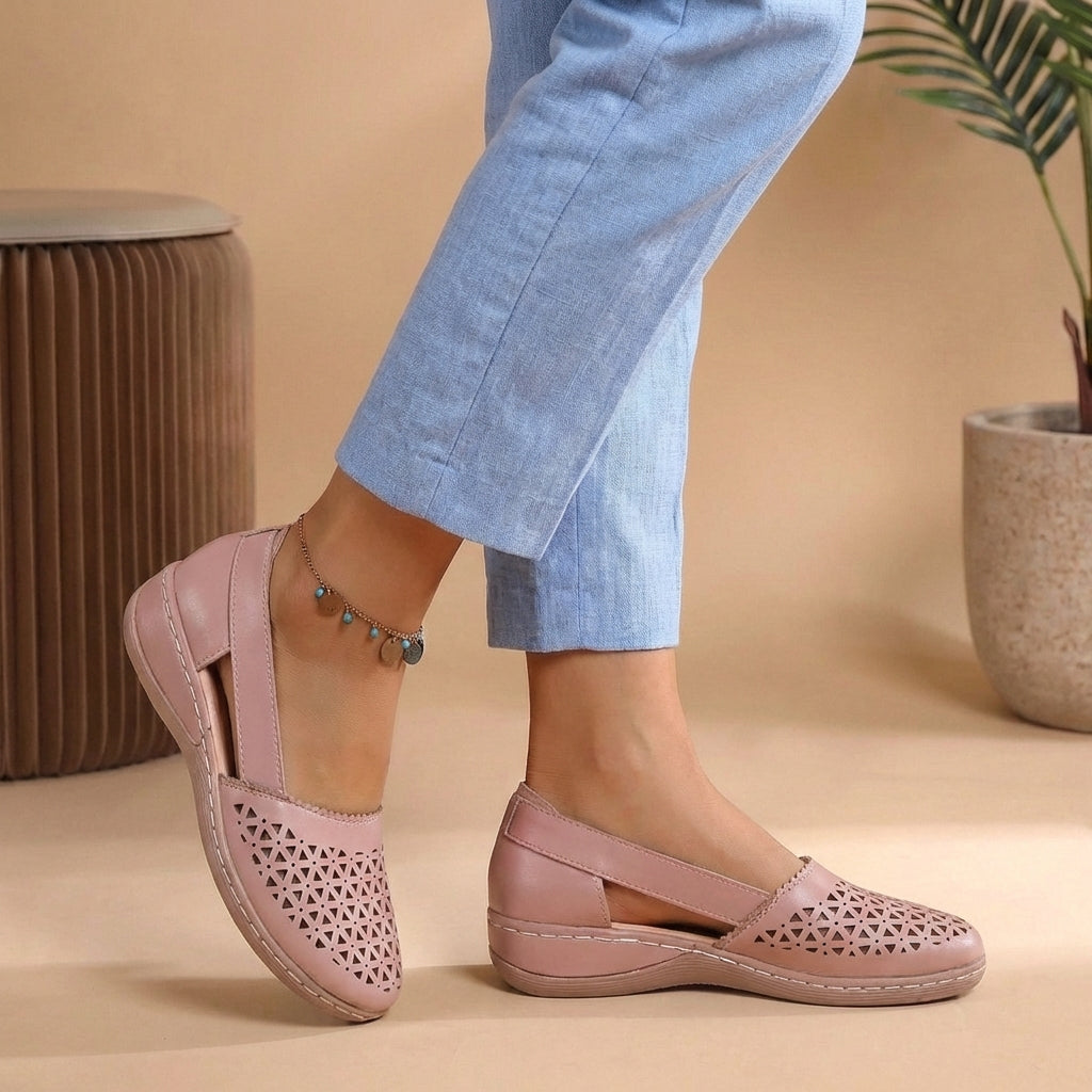 Easy slip-on women's loafers, providing ultimate comfort & breathability for everyday casual wear.