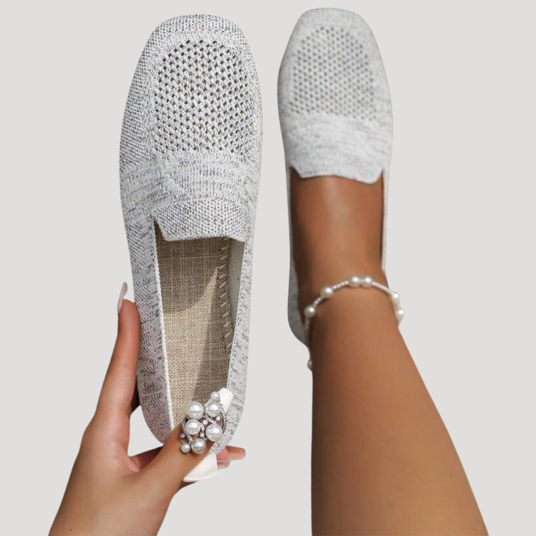 Casual square toe women's ballet flats. Breathable, comfortable slip-on shoes for daily wear.