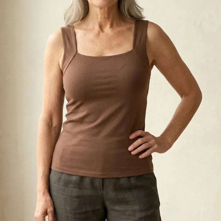 Women's built-in bra tank top, wire-free support for all-day comfort and everyday wear.