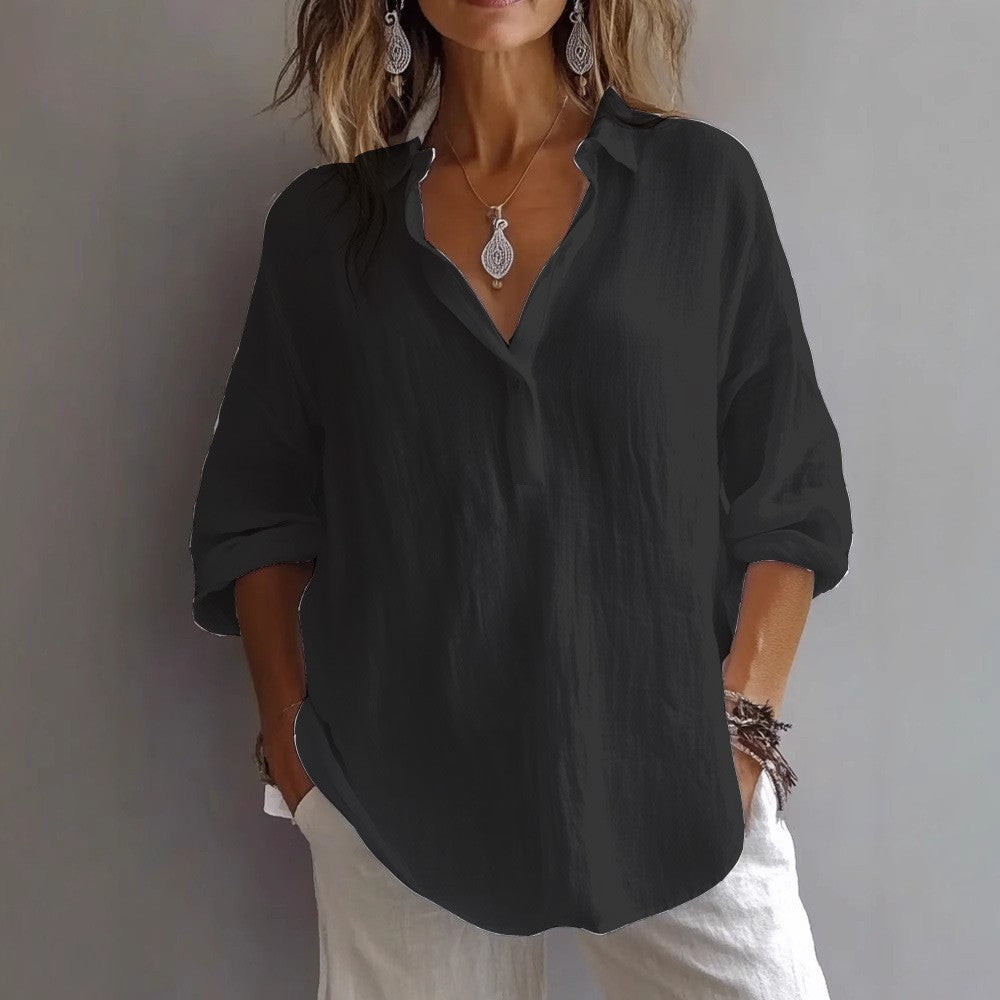 Relaxed fit women's button shirt, wide sleeves. Essential casual top for comfortable and chic summer wear.