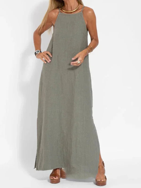 Elegant women's sleeveless maxi dress, perfect as vacation wear or a casual sundress.
