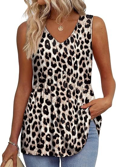 Fashionable women's sleeveless blouse, relaxed fit for effortless casual spring-summer style.