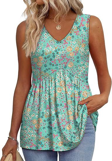 Chic women's sleeveless top, relaxed fit for a trendy everyday look in summer.