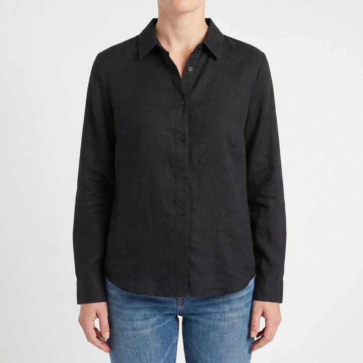 Elegant yet casual women's summer blouse with a classic collar & practical long roll-up sleeves.