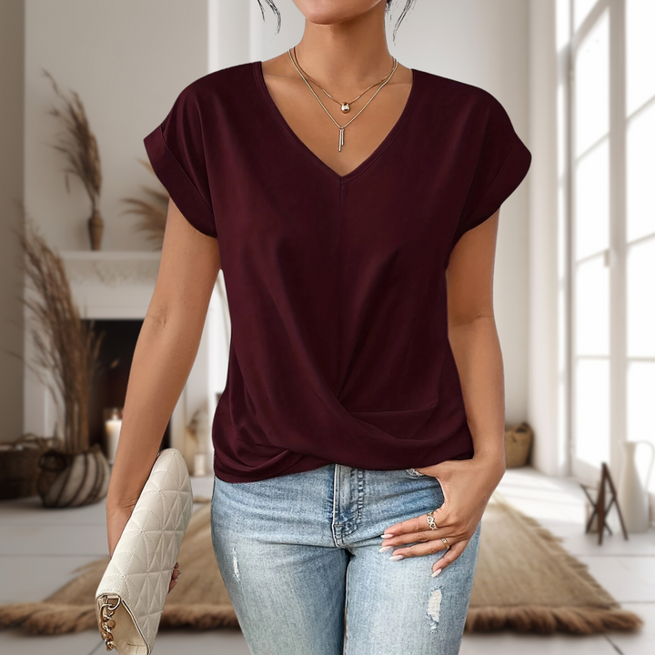 Women's casual sweetheart neck short sleeve t-shirt, perfect for summer fashion & everyday style.
