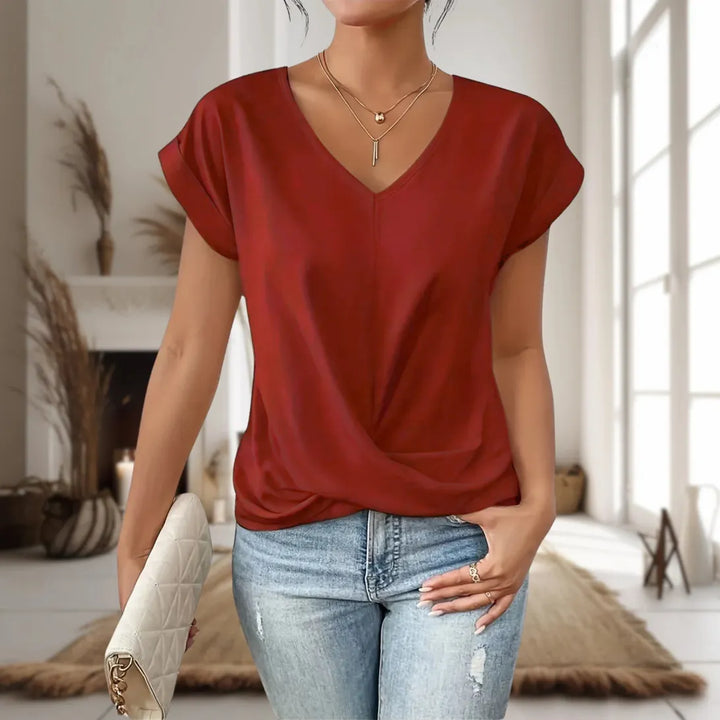 Comfortable women's t-shirt with a sweetheart neckline & short sleeves. Great for casual summer outfits.