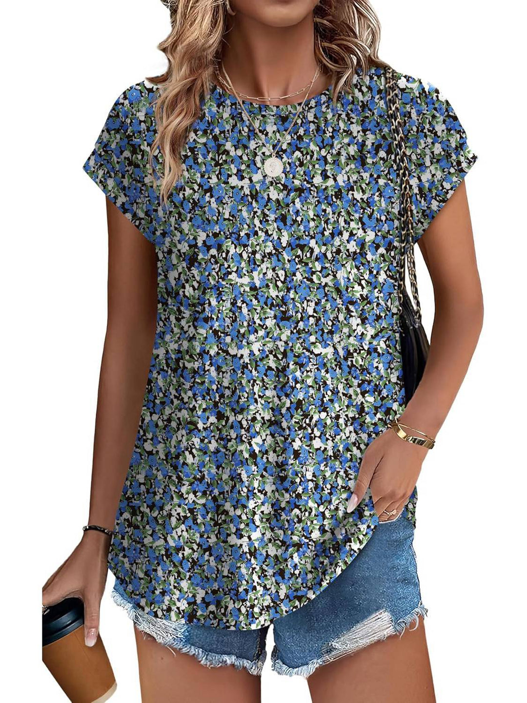 Breathable women's casual shirt with a lovely leaf pattern. Perfect for comfort and daily wear.