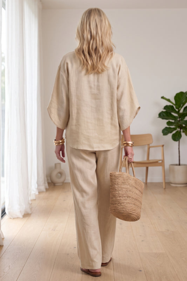 Soft women's two-piece loungewear set, perfect for comfortable travel or relaxed home wear.